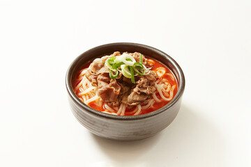 Spicy soup with noodles and meat