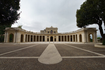 Fototapeta na wymiar Palace of Emiciclo at L Aquila, Italy