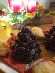 Schoko Tannenzapfen