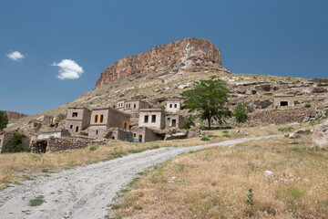 Fototapeta premium abandoned ruins of Soğanlı village, Cappadocia, Turkey