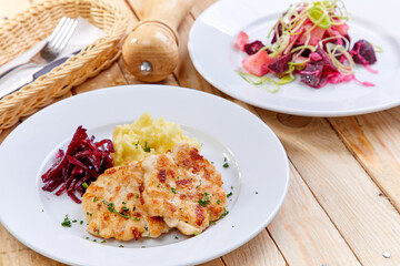 chicken cutlets with mashed potato