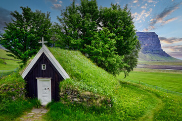 Núpsstaðakirkja Church with roof covered with grass. Iceland - obrazy, fototapety, plakaty