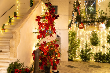 albero di natale con babbo natale, Locorotondo, Puglia, Italy