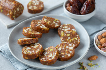 dates nuts roll