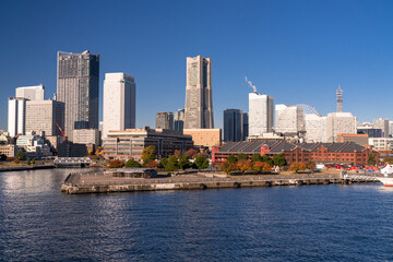 Fototapeta na wymiar 横浜みなとみらい朝の風景　Yokohama Minato Mirai morning scenery
