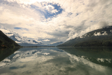 Stimmungsvoller Lago di Mezzola; Blick von Verceia in Richtung Lago di Como