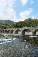 Fototapeta na wymiar 重要文化財に指定された石造りの耶馬渓橋