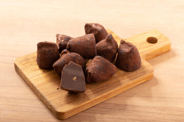 カカオトリュフ　ピスタチオ　チョコレート