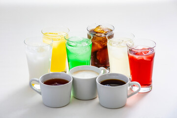 ドリンク、ドリンクバー、フリードリンク