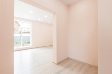 Fototapeta na wymiar unfurnished house or apartment in bright colors