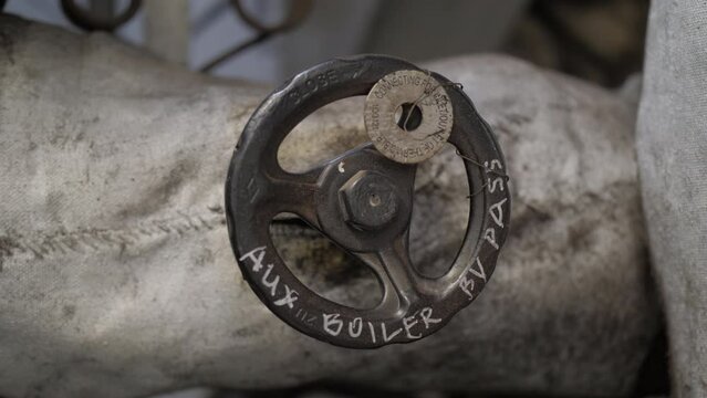 Hand wheel on steam bypass valve of auxiliary boiler