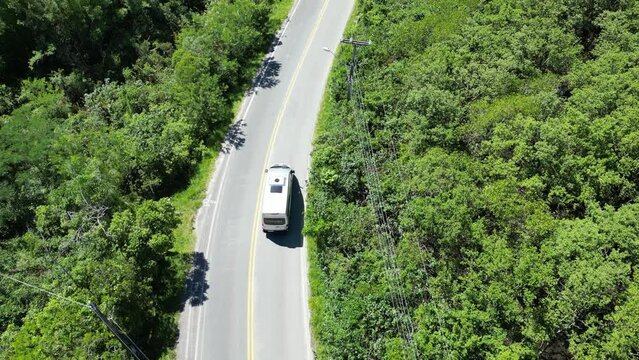 Van Turismo Florian&oacute;polis Natureza Praia da Daniela Bairro Sambaqui Passeios Viagens Costeira Ilha Magia Dunas Mata Atl&acirc;ntica Roteiros Tur&iacute;sticos Aventura Praias Paradis&iacute;acas Cultura Hist&oacute;ria Arquite