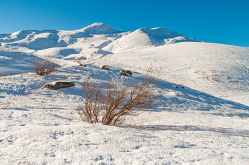 Paesaggio innevato in Appennino a dicembre