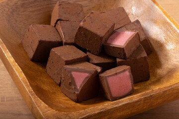 いちごチョコレート