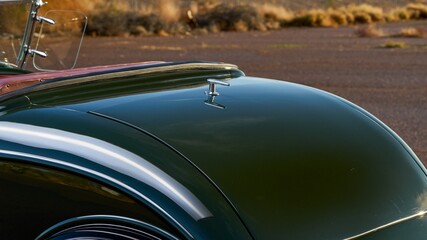 Rumble seat closed on a car