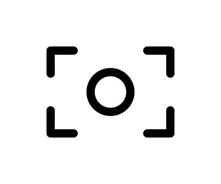 Screenshot icon. Capture symbol. Scan QR code line icon. Center focus symbol. Screen shot and auto focus sign. Design element for web app. Vector illustration isolated on white background.