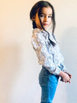 Enfant de profil