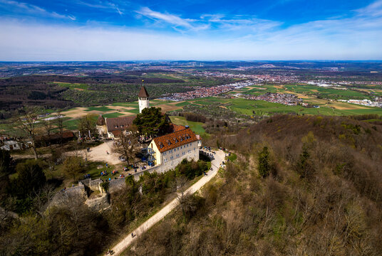 Blick auf die Burg Teck und Kirchheim Teck