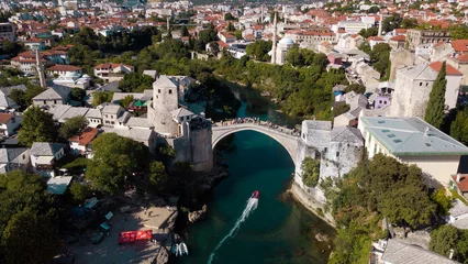 Papier Peint photo Stari Most Bridging Cultures: Mostar's Timeless Beauty Along the River Neretva, Bosnia and Hercegovina
