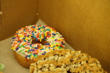 알록달록 예쁜 도넛 Delicious doughnut