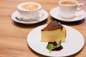 バスクチーズケーキ