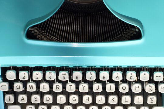 keys from an old typewriter
