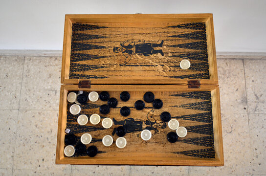 Cyprus , Tavli Board