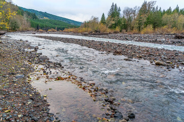 Fototapeta premium Carbon River Landscape 5