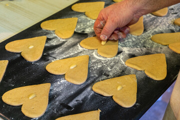Lebkuchen mit Mandel bereit zum Backen