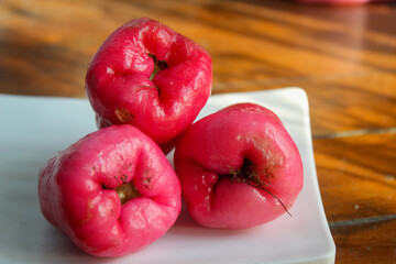 Syzygium aqueum, water guava is not only a fresh and delicious fruit, but also has a variety of...