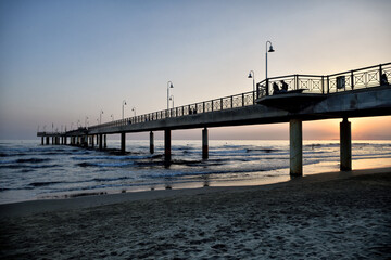 Obraz premium Sunset on the beach, Tuscany, Italy 