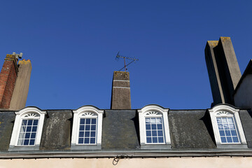 fenêtres sous les toits
