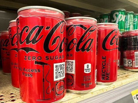Miami, Florida - 7.5 fl oz Cans of Coke Zero Sugar for sale at a supermarket.