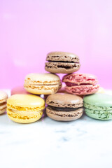 Fototapeta premium colorful elegant Macaroons on colorful background 