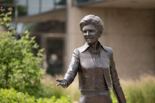 A statue of former First Lady Betty Ford at Gerald R Ford Presidential Library & Museum in Grand Rapids, Michigan.