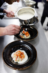 Recette de Homard sur lit de risotto et truffe blanche de Alba.