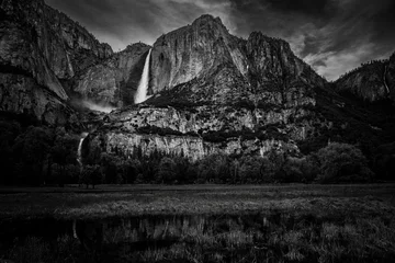 Foto op Aluminium Yosemite Falls After a Recent Snowstorm. © Dryhong