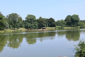 Blick auf den Aasee im Zentrum der Stadt M&uuml;nster in Nordrhein-Westfalen