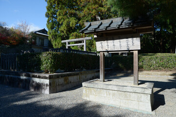 秋の嵯峨野　後亀山天皇陵　京都市右京区