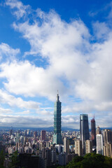 Fototapeta na wymiar View of Taipei 101 in Taiwan