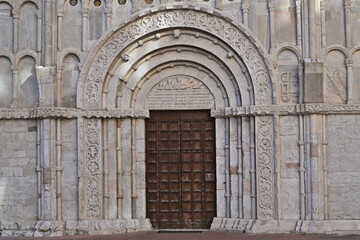 Fototapeta na wymiar Ancona, il portale della Chiesa di Santa Maria della Piazza - Marche