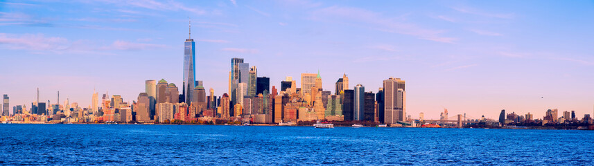 Fototapeta premium Panorama view of Front of midtown Manhattan skyscrapers, NY,