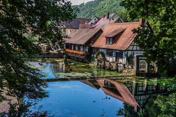Obraz premium Blautopf Blaubeuren