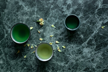 cups of green tea