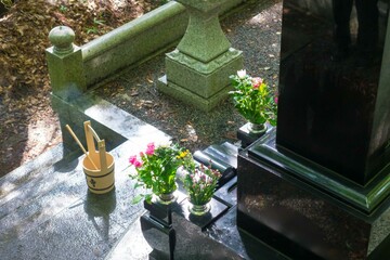お墓の掃除

