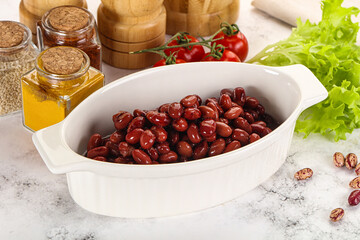 Canned red beans in the bowl
