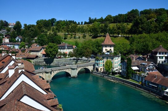 Río Aar y Berna, Capital de Suiza
