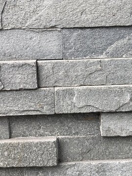 muro in pietra o finta pietra