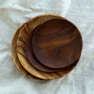 wooden plates, teak wood