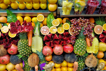 Fruits and vegetables for fresh juices - obrazy, fototapety, plakaty